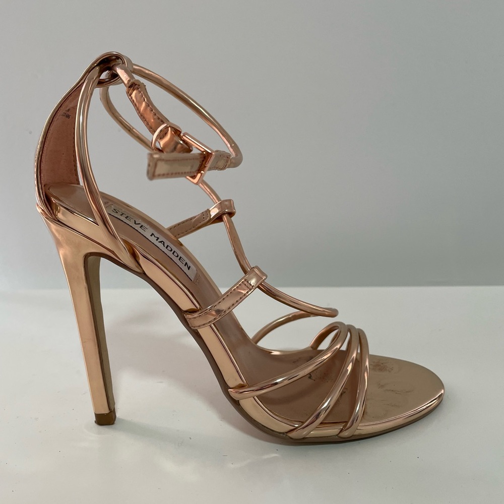 Steve Madden Women's Metallic Smith Rose Strappy Sandals Size 6